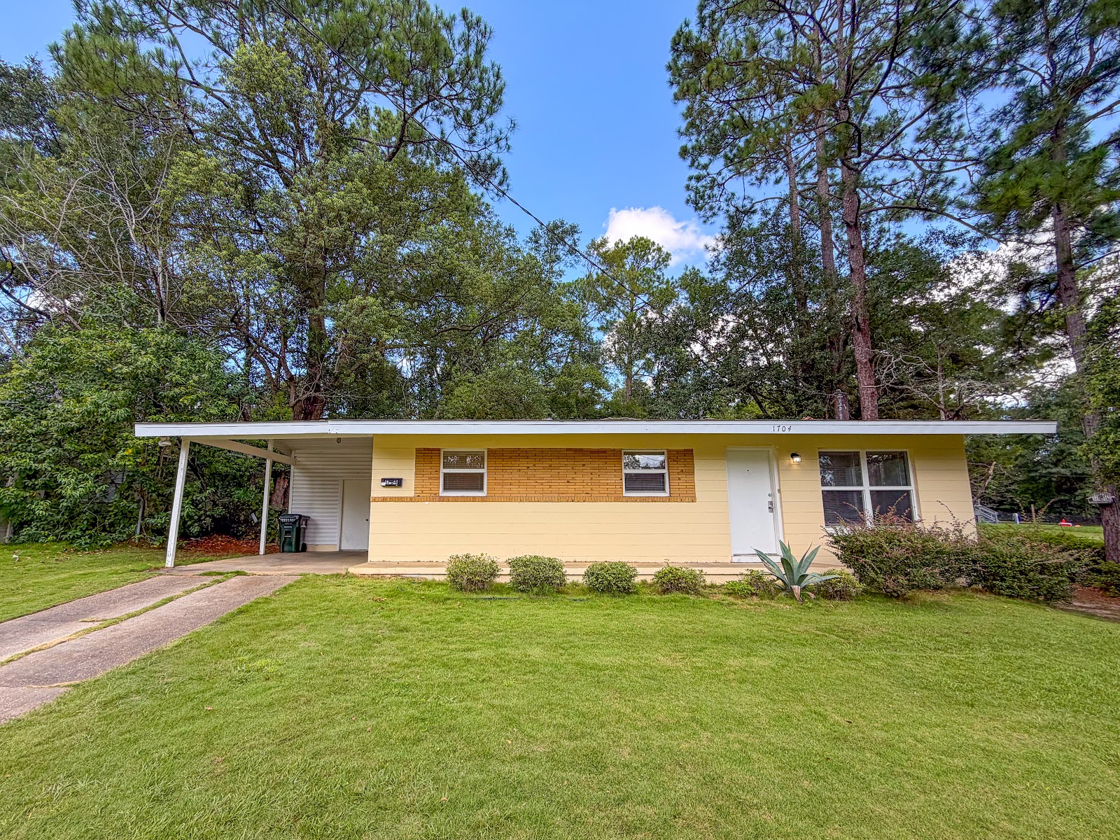1704 Atkamire Drive — 3BR
