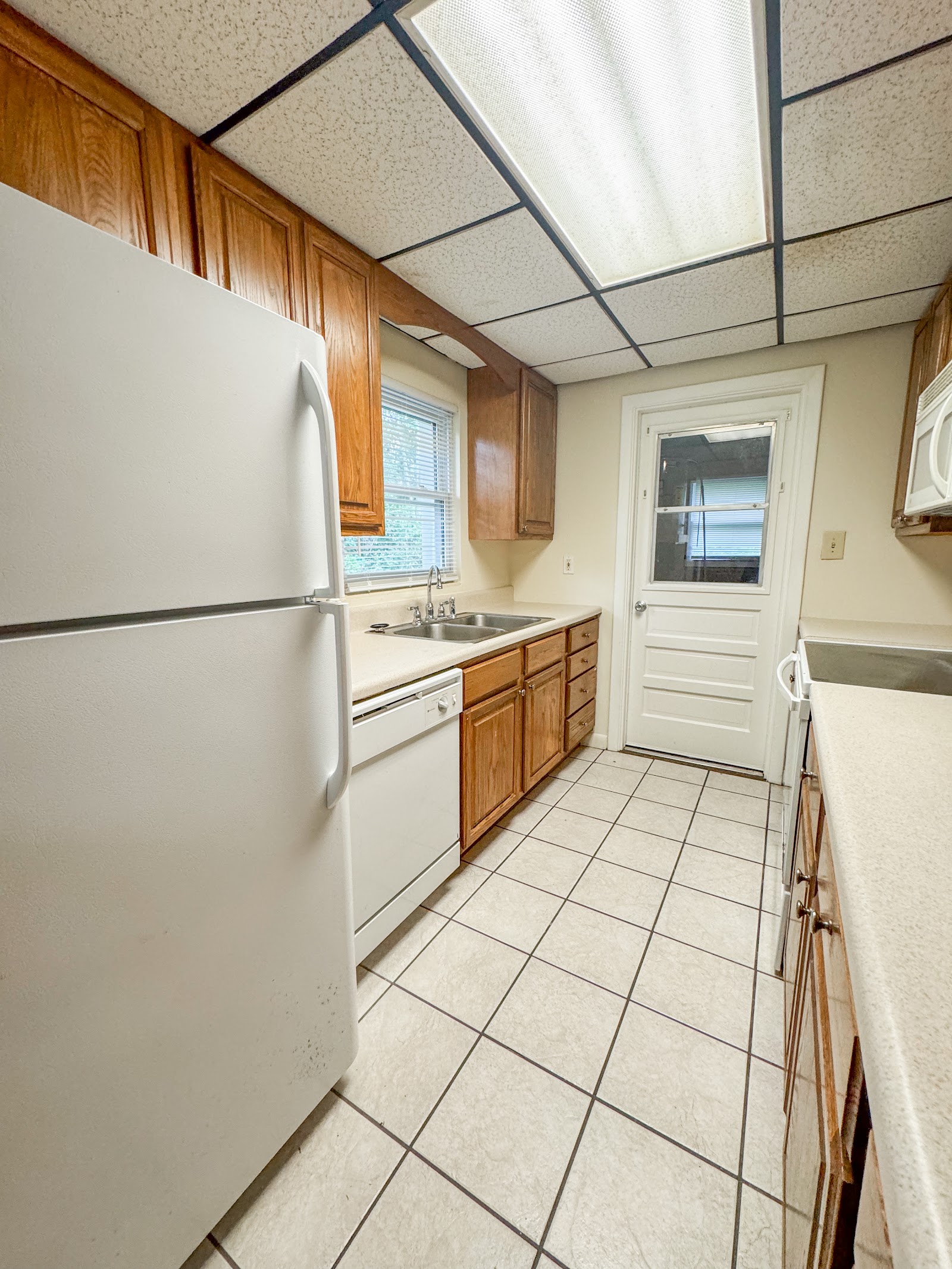1820 Mayhew Street — 3BR