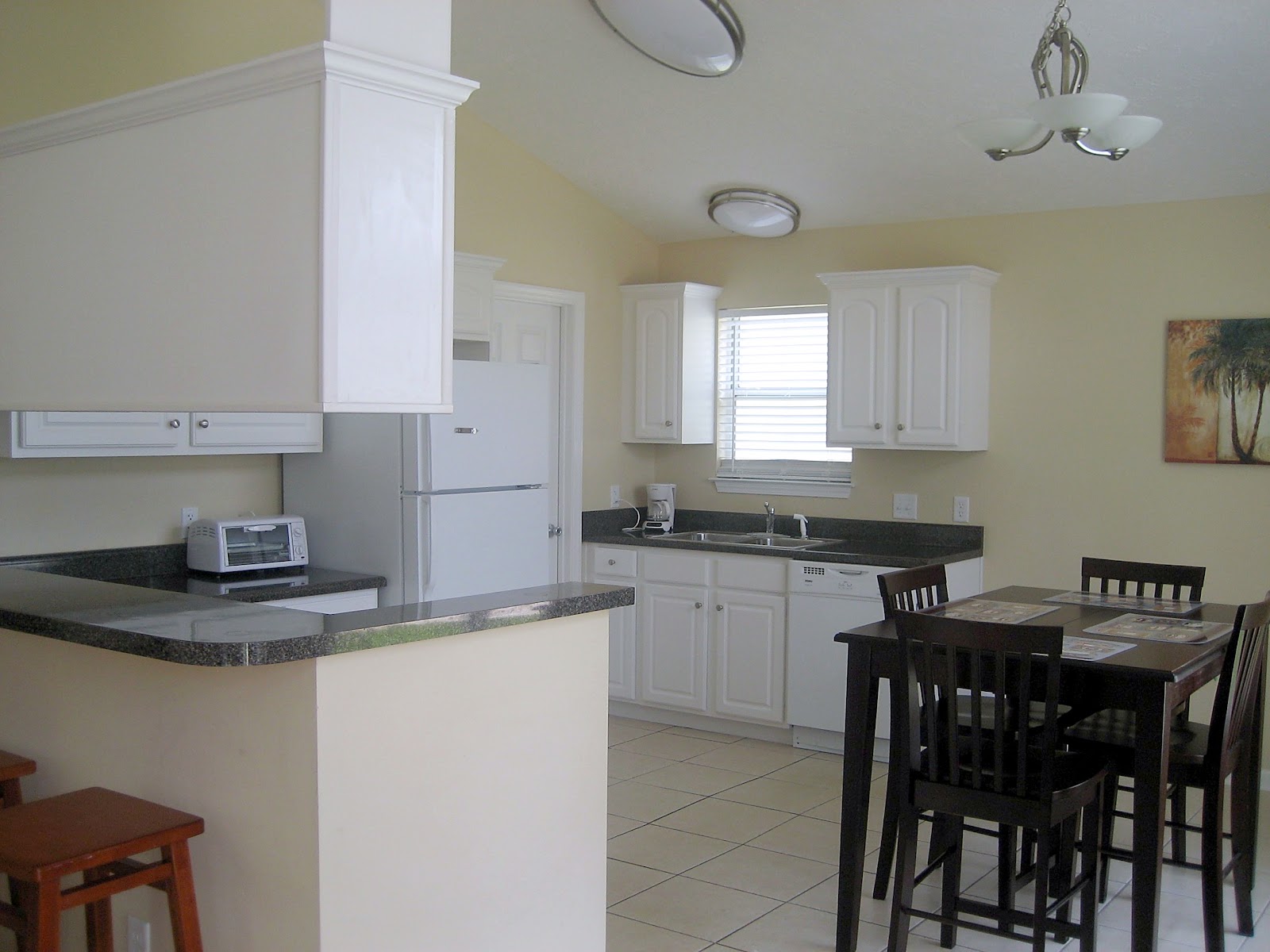108 White Cap Way — 3BR