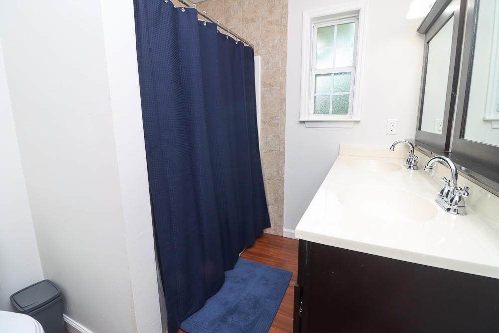 1904 Karen Lane — 4BR