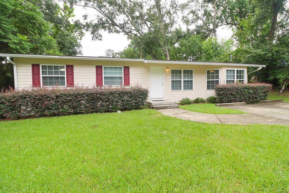 1904 Karen Lane — 4BR