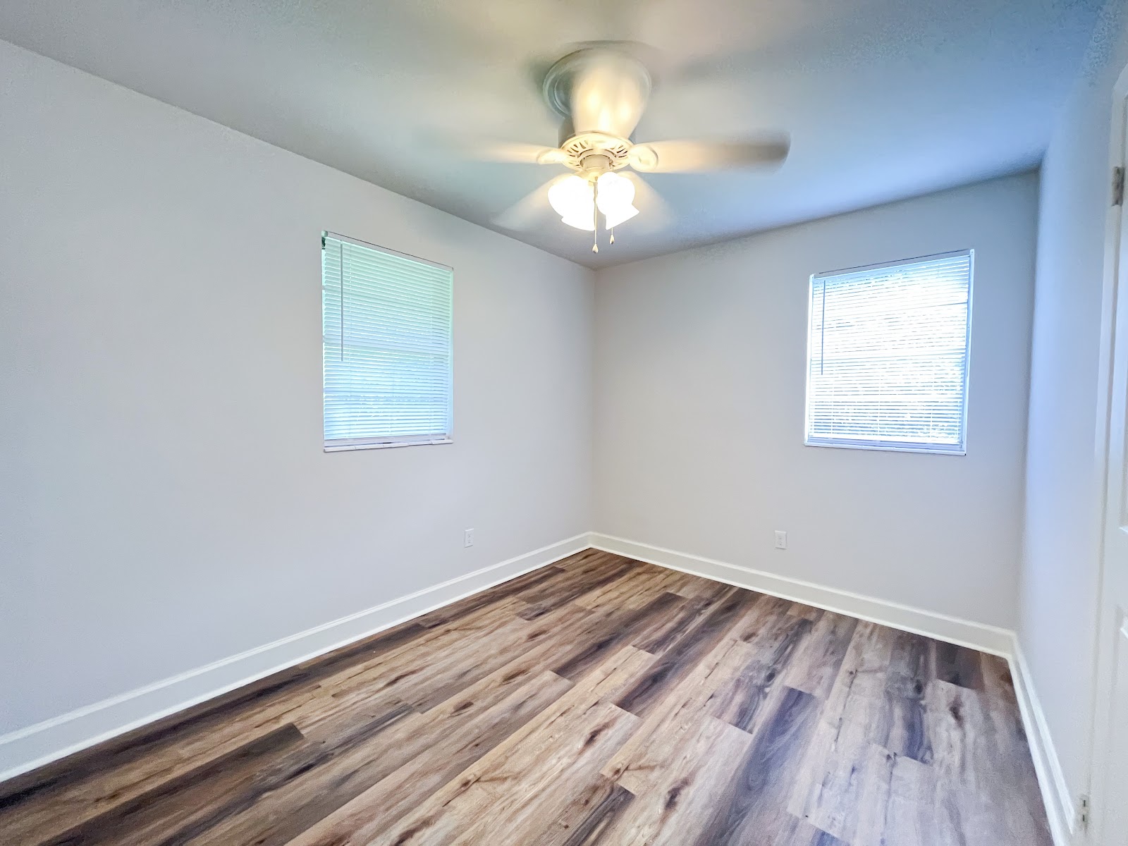2119 Melanie Drive — 3BR